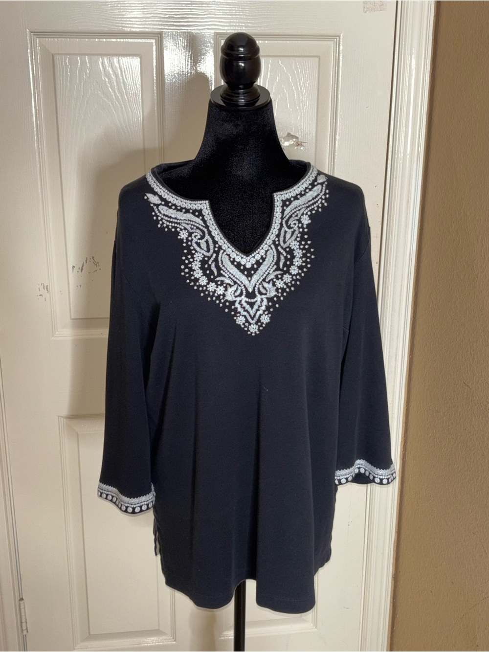 Johnny Was tunic blouse women XL black & white floral - Picture 5 of 10